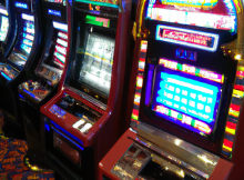 How do you know if a slot is close to hitting jackpot?